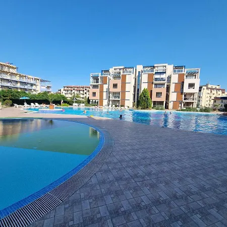 With Balcony 300m From Apartament Słoneczny Brzeg