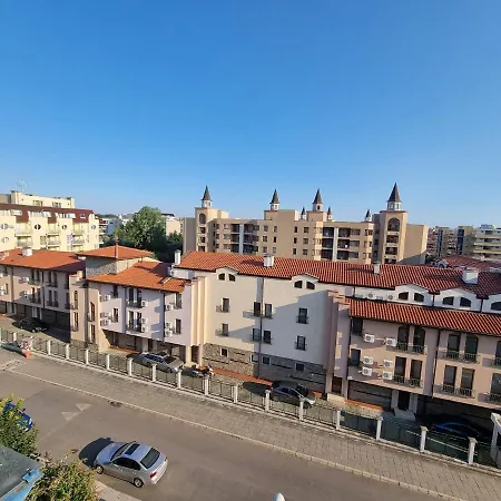 Apartment With Balcony 300m From *