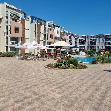 Apartment With Balcony 300m From Sunny Beach
