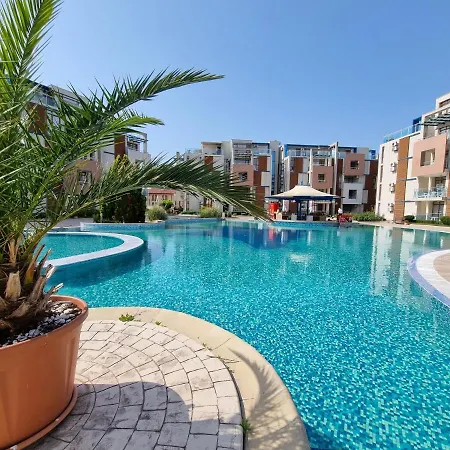 Apartment With Balcony 300m From