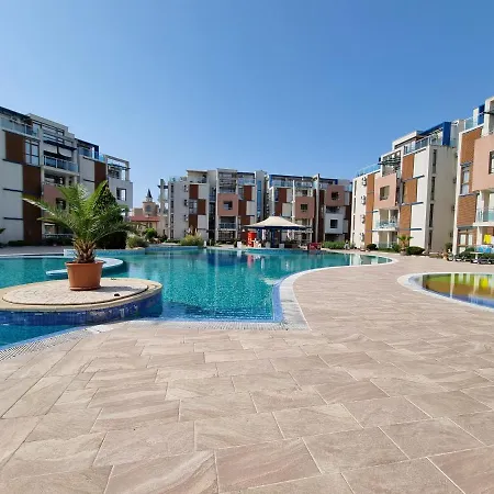 Apartment With Balcony 300m From