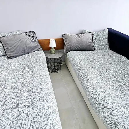 Apartment With Balcony 300m From